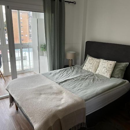 Lux Apartment By Namaste Elite توريمولينوس المظهر الخارجي الصورة
