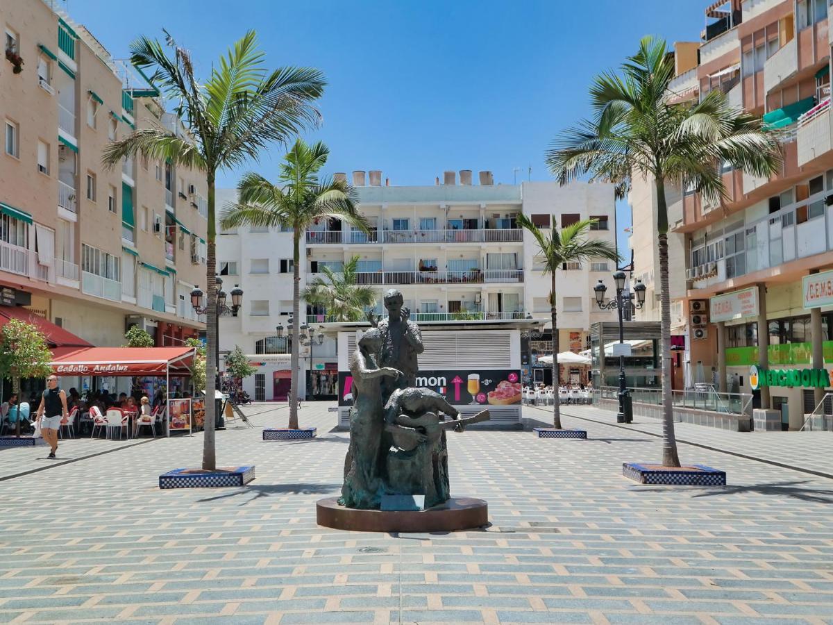 Lux Apartment By Namaste Elite توريمولينوس المظهر الخارجي الصورة